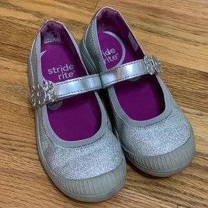Stride Rite Layla metallic silver Velcro closure memory foam